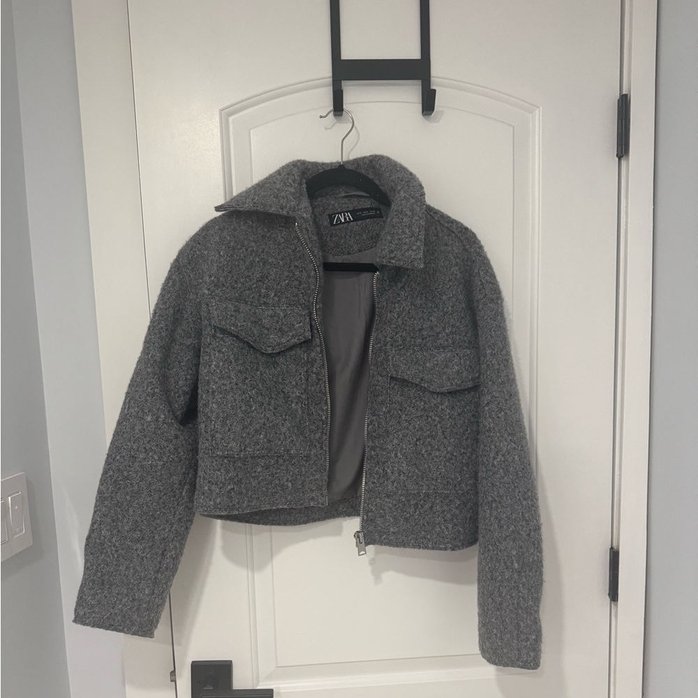 Zara Women's Gray Teddy Jacket